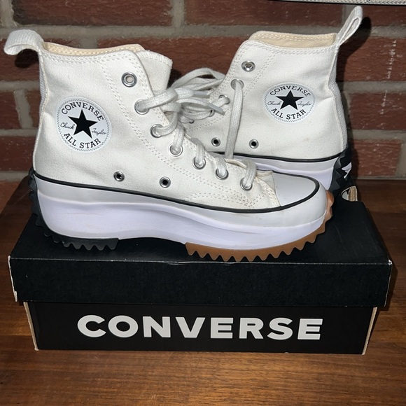 White/Black/Gum - Converse Unisex Run Star Hike Canvas High Top Platform Sneaker - Picture 11 of 11
